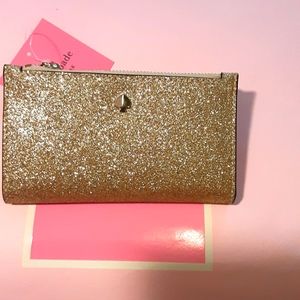 NWT kate spade Burgess Court Small Slim Wallet